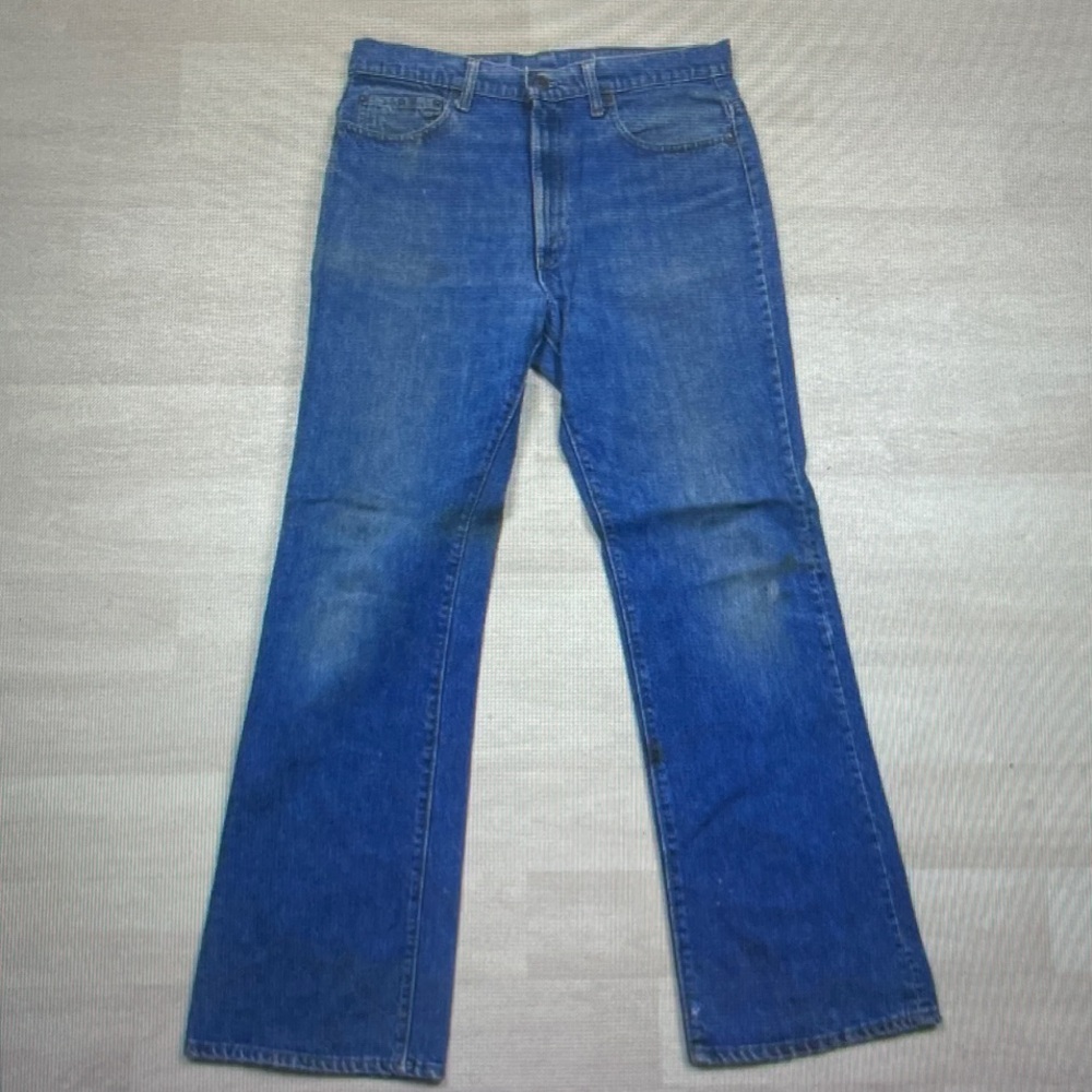 Levi's Men's Classic Blue Bootcut Jeans